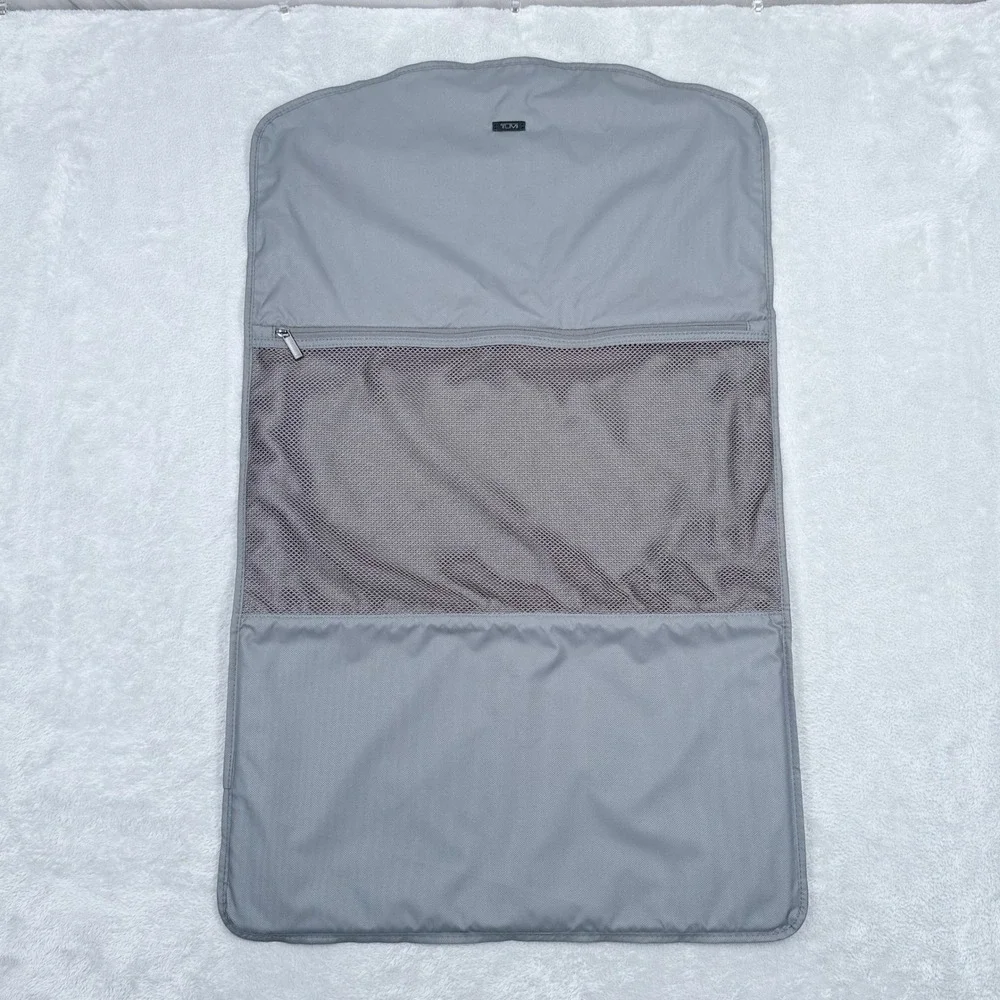 Tumi Garment Bag Set 2 Gray Nylon Suit Covers Travel Hanging Tri-Fold Zip 35x21